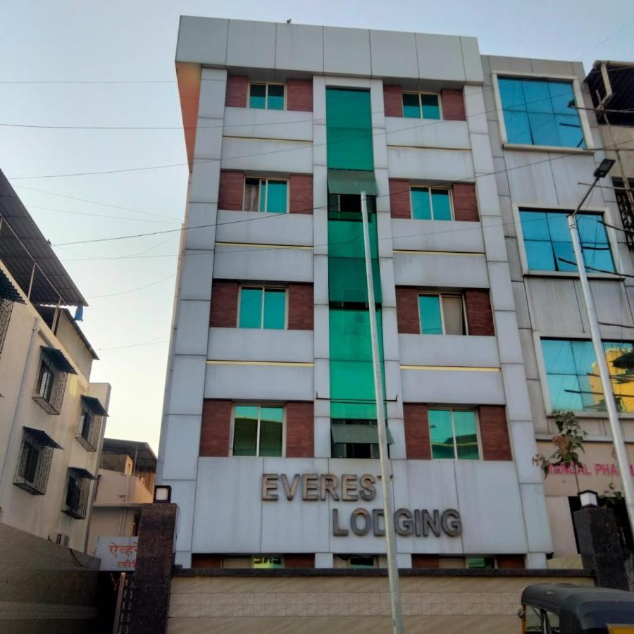 Hotel Everest Navi Mumbai Exterior photo