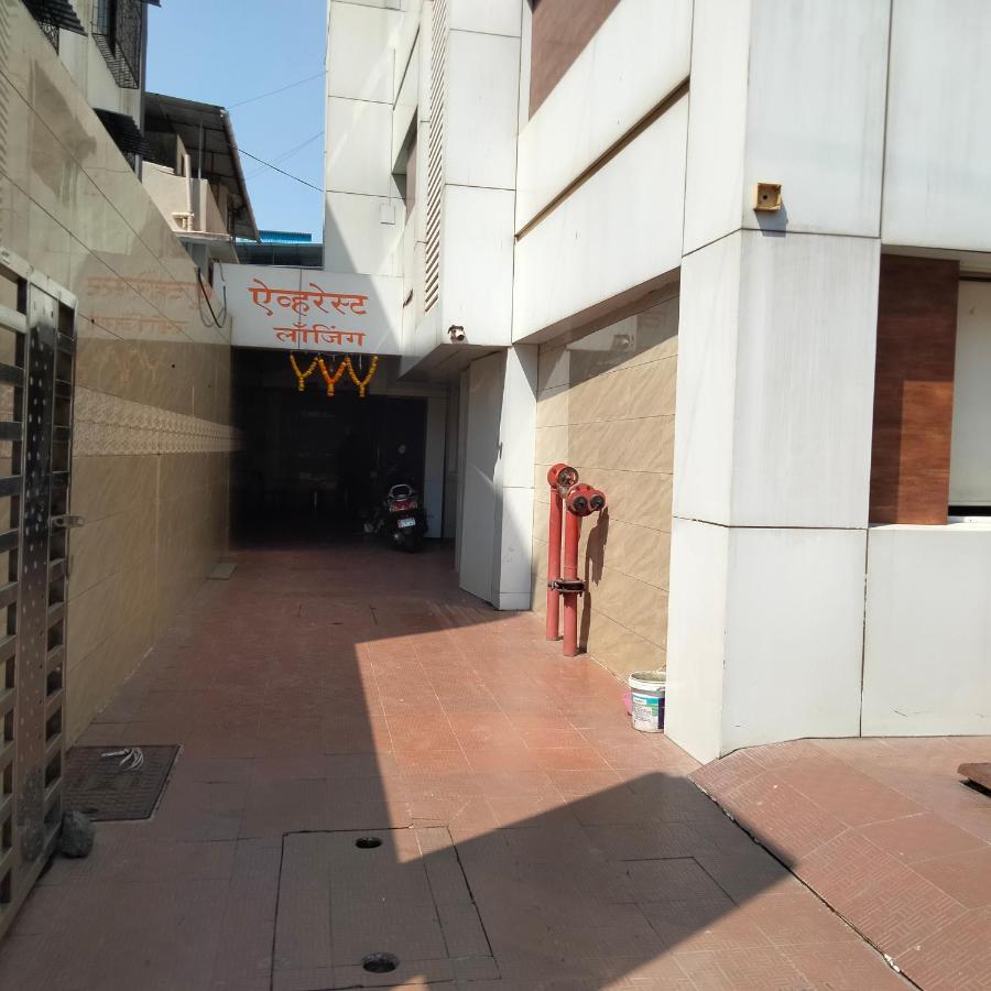 Hotel Everest Navi Mumbai Exterior photo