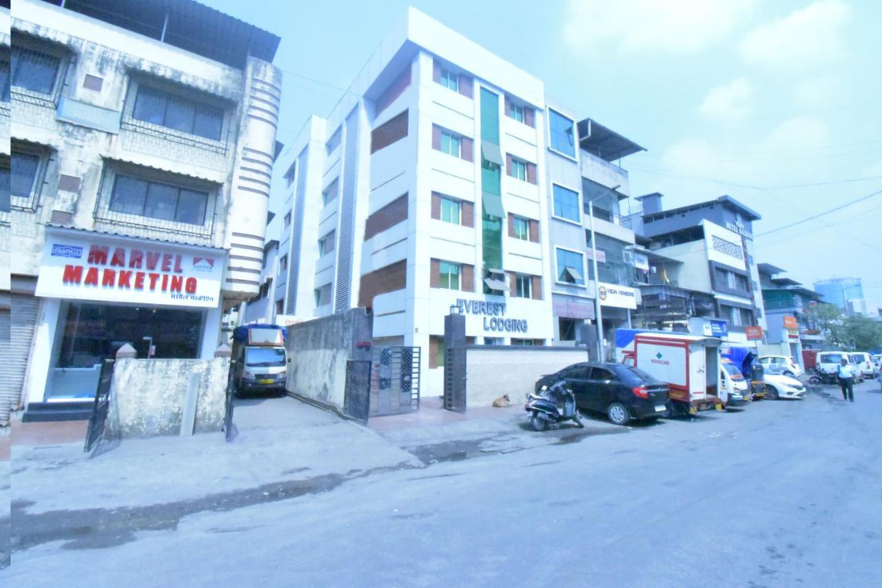 Hotel Everest Navi Mumbai Exterior photo